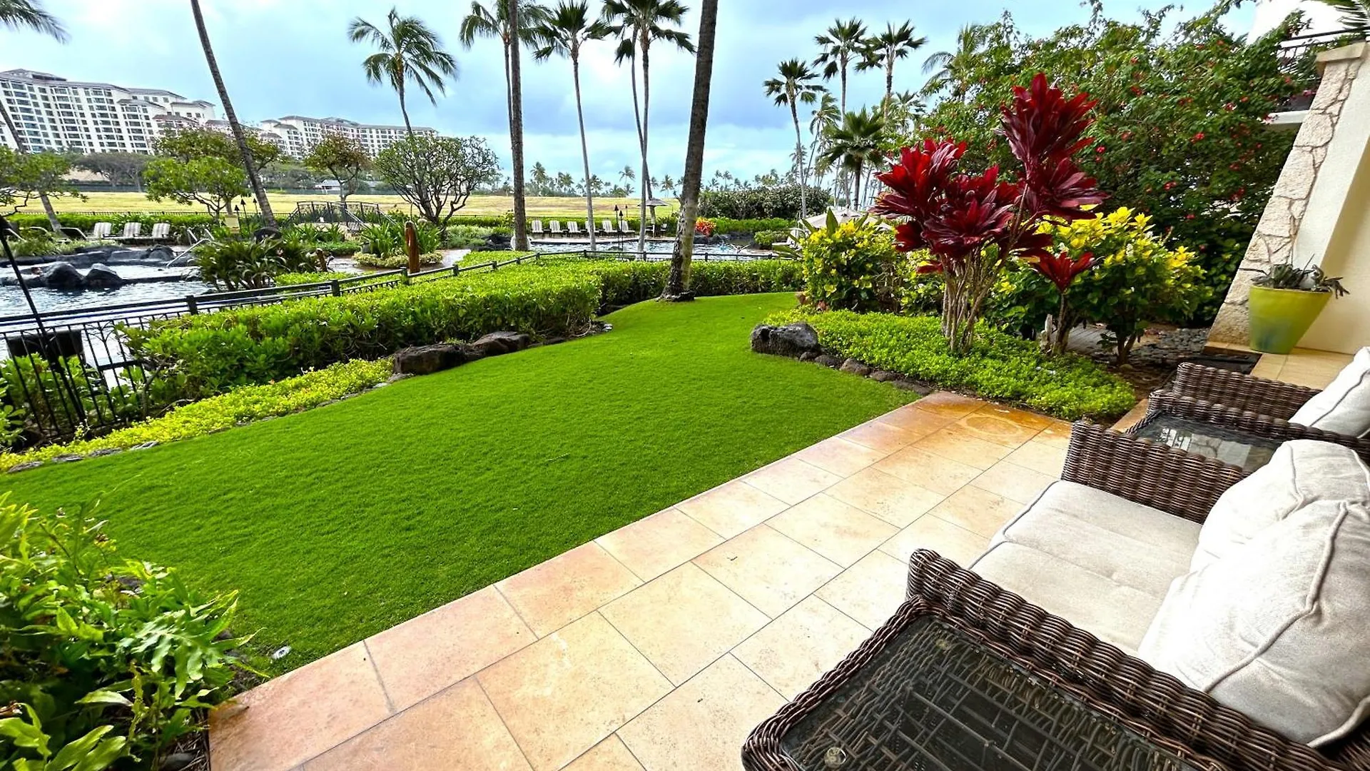 Luxury Ko Olina Beach Rental B105 Ground Floor With Private Garden 1Parking Kapolei 0*,  United States