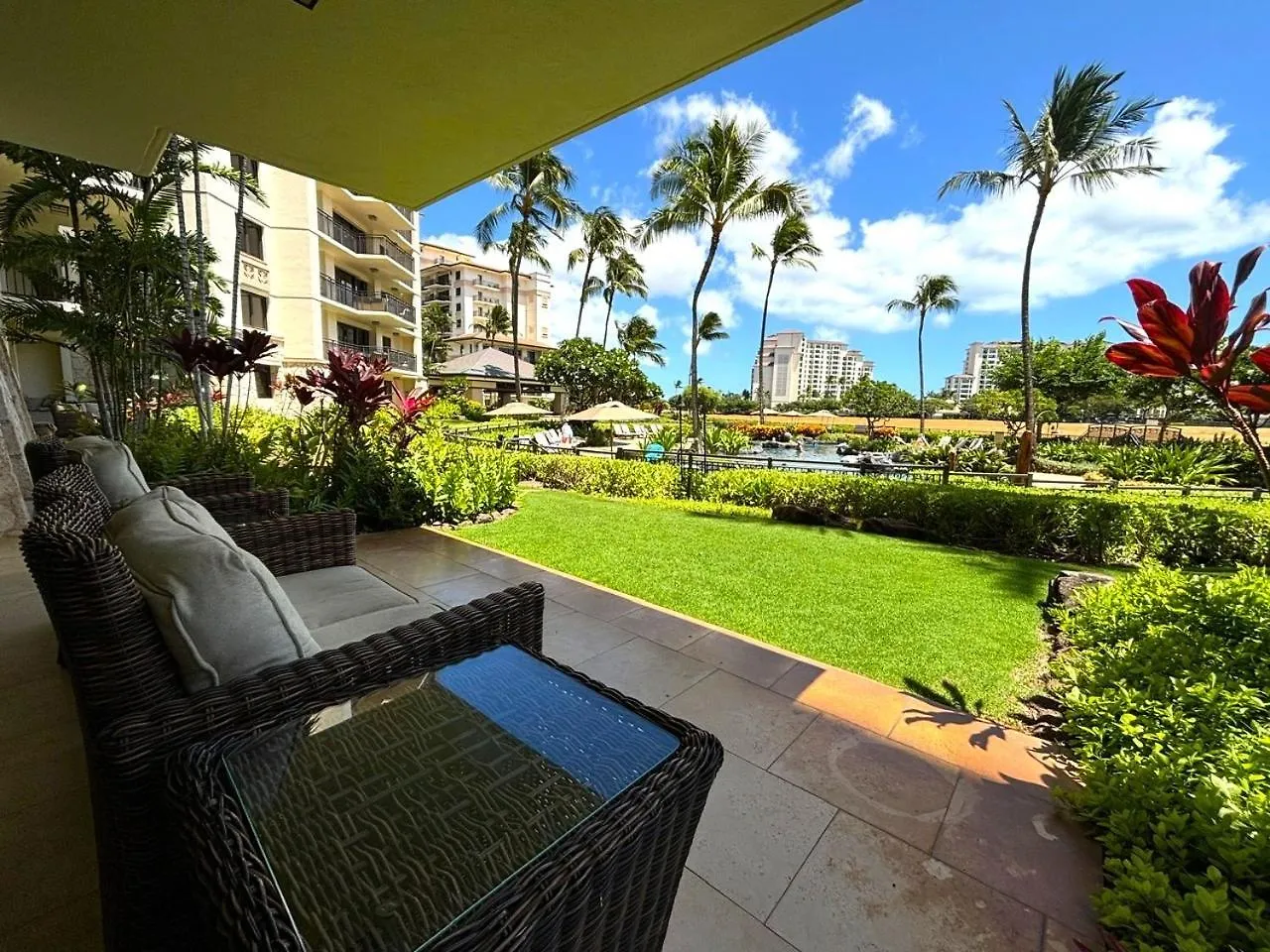 Luxury Ko Olina Beach Rental B105 Ground Floor With Private Garden 1Parking Kapolei